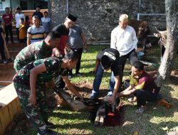 Perayaan Idul Adha di Palembang: Korem 044/Gapo Sembelih 12 Sapi dan 10 Kambing