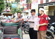 Polres HST Bagikan Manisnya Takjil di Bulan Ramadhan, Pererat Silaturahmi dengan Masyarakat