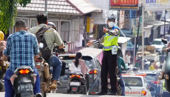 Midang Bebuke dan Wisata Air Cakat Stempel Berjalan Lancar: Upaya Polres OKI Ciptakan Keamanan dan Kenyamanan