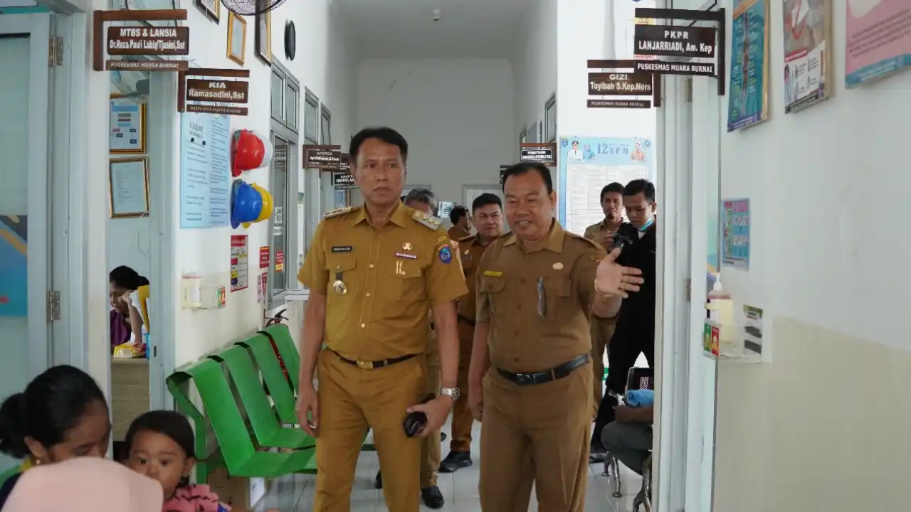 Pj. Bupati OKI Sidak Pelayanan Publik Pasca Libur Lebaran, Tingkat Kehadiran ASN Capai 95 Persen