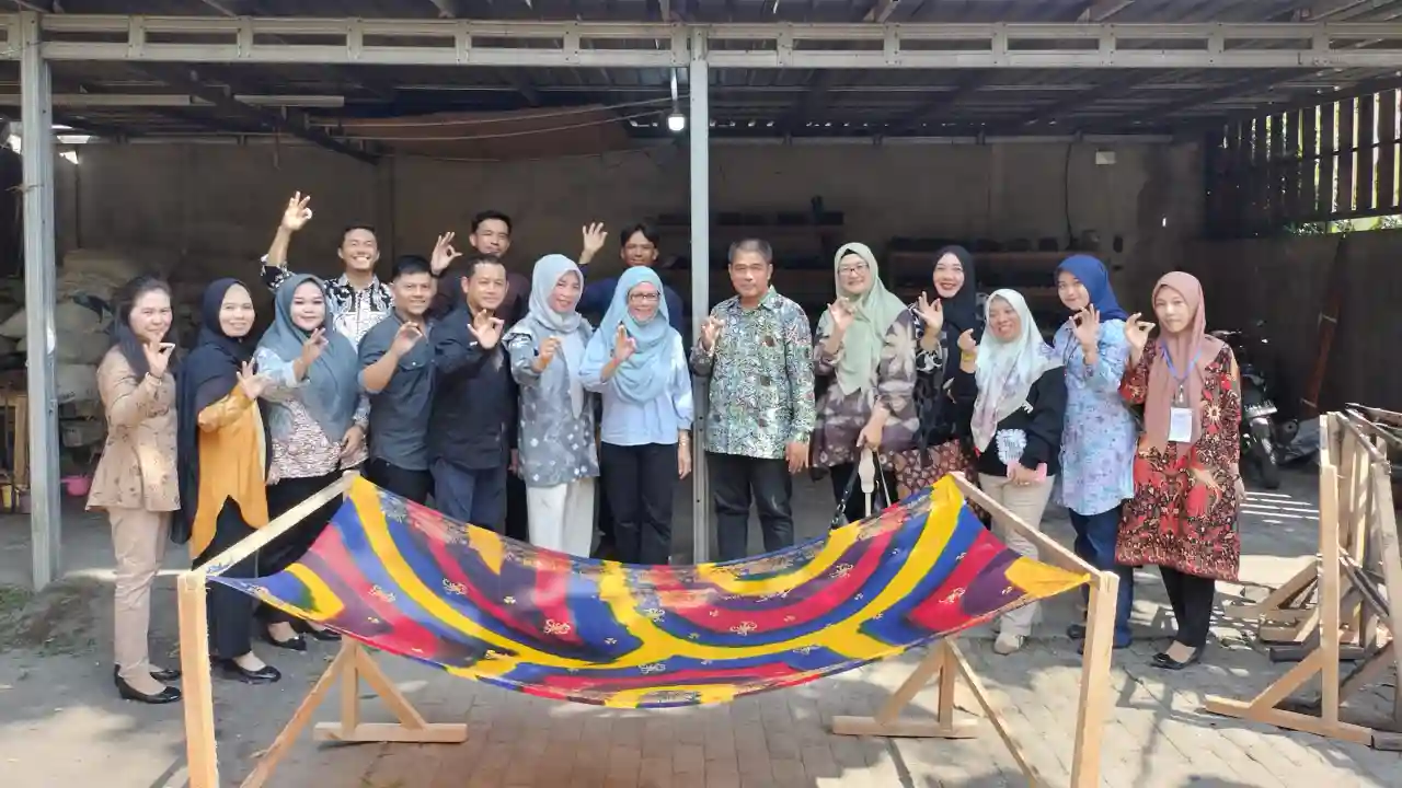 Batik Perahu Kajang OKI, Upaya Pemkab Tingkatkan Kualitas Pengrajin Melalui Pelatihan di Yogyakarta