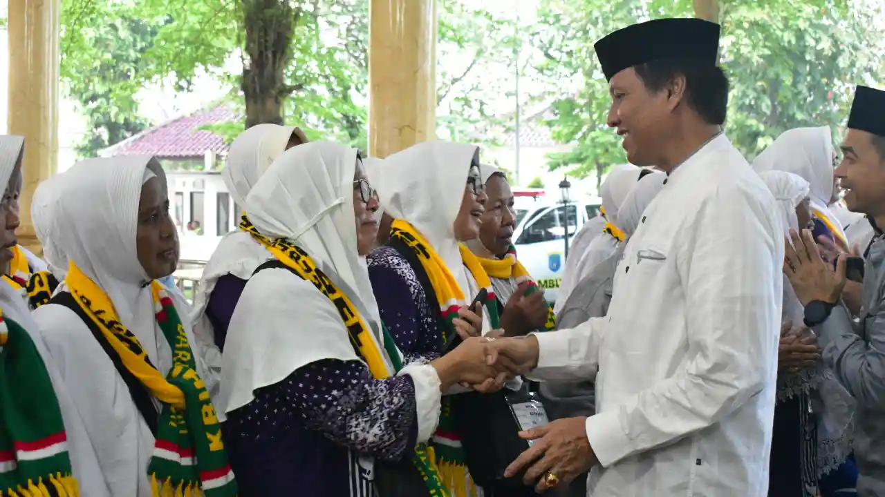Ratusan Calon Jemaah Haji OKI Bertolak ke Tanah Suci, Pj Bupati Titip Doa untuk Kemakmuran Daerah