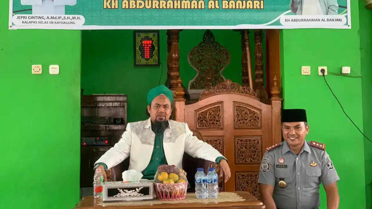 Safari Dakwah KH Abdurahman Al-Banjari Hangatkan Hati Warga Binaan Lapas Kayu Agung