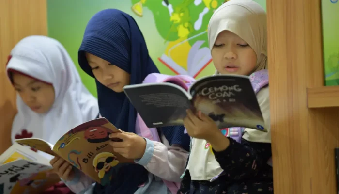 Sastra Masuk Kurikulum, Membangun Generasi Emas Indonesia Melalui Literasi
