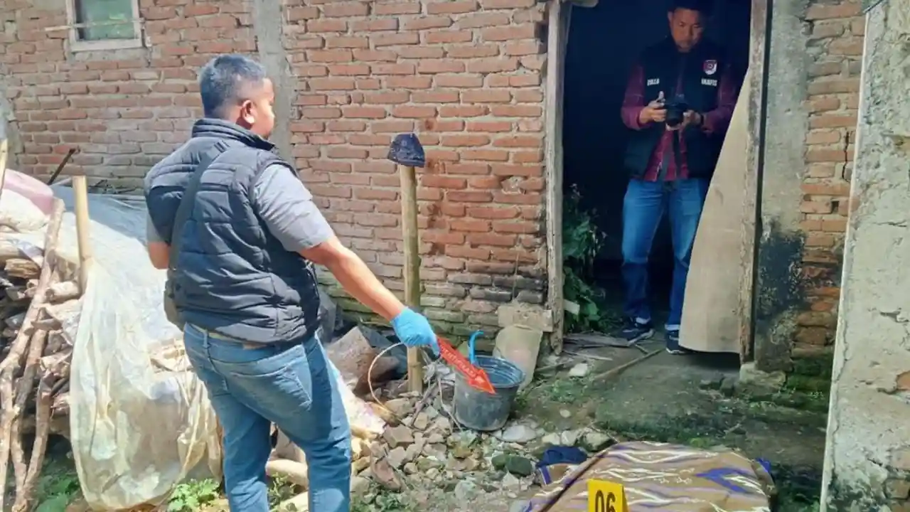 Anak Bunuh Ayah Kandung di Kebumen, Sakit Hati Dendam Membara, Batu dan Sabit Menjadi Senjata