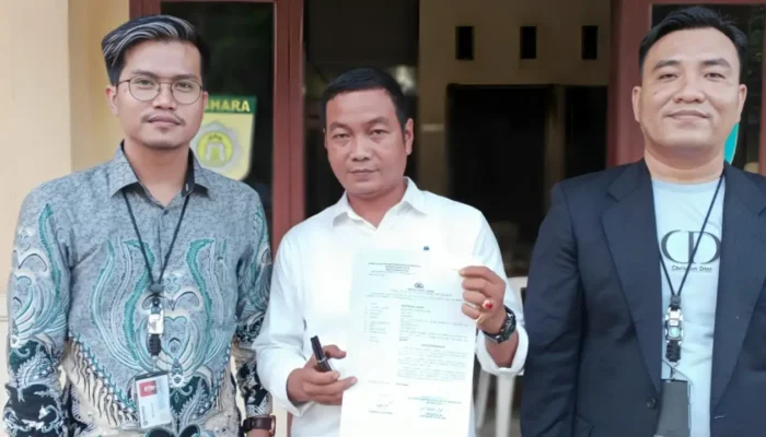 Pengusaha Material Bangunan Laporkan Oknum Kades Atas Dugaan Penipuan Puluhan Juta