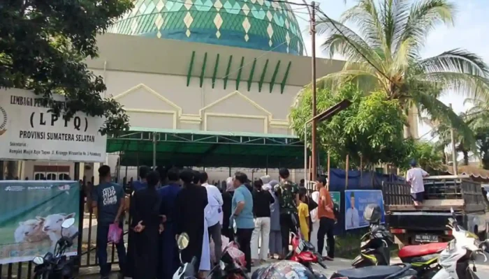 Si Bule, Sapi Kurban Presiden Jokowi, Disembelih di Masjid Taqwa Palembang