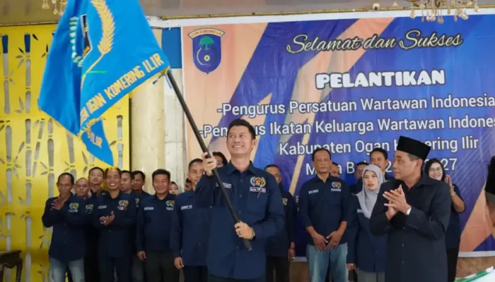 PWI dan IKWI OKI Resmi Dilantik, Siap Wujudkan Jurnalisme Cerdas dan Bermartabat