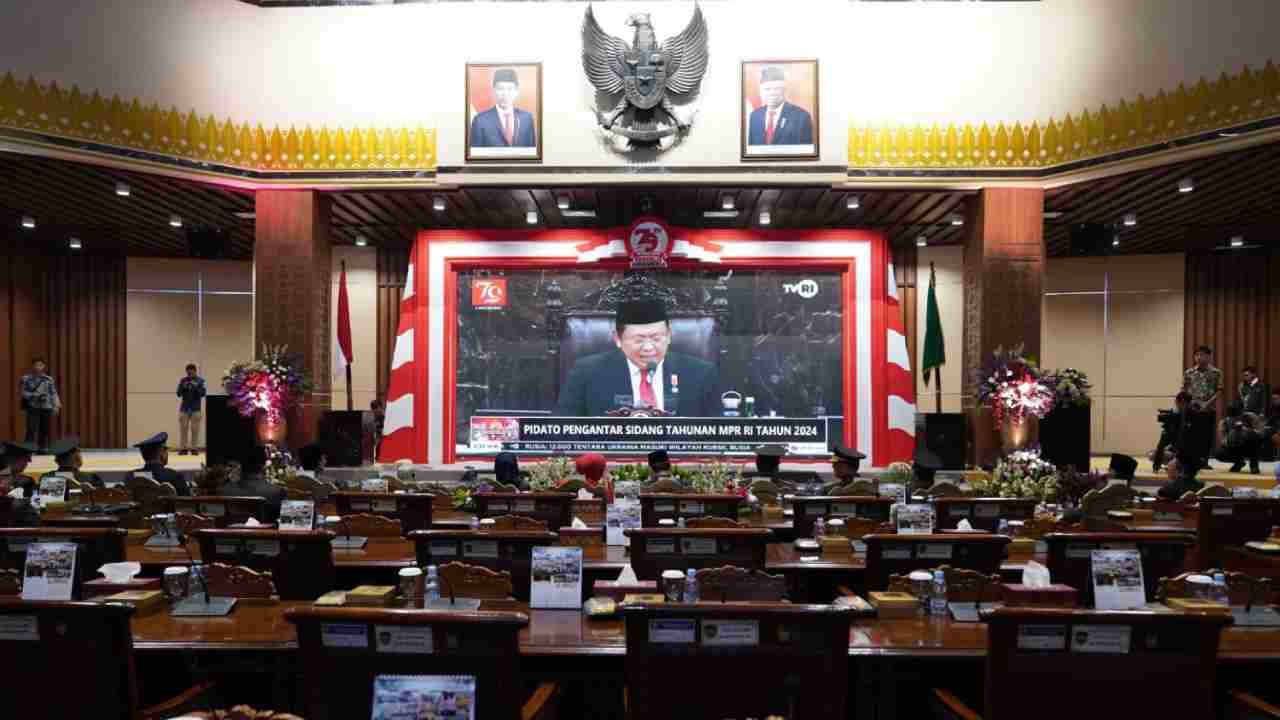 DPRD Sumsel Ikuti Pidato Kenegaraan Presiden Jokowi, Semangat Pembangunan dan Kontribusi Positif untuk Indonesia Emas 2045