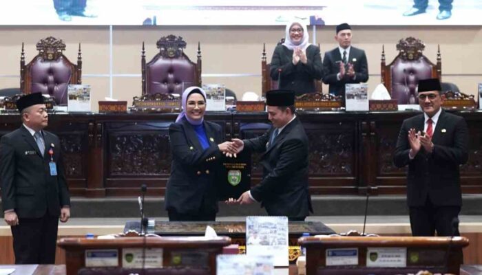 DPRD Sumsel dan Gubernur Sahkan APBD 2025, Komitmen Bersama Wujudkan Sumsel Maju dan Sejahtera