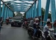 Penampakan Buaya di Sungai Komering Picu Kemacetan di Jembatan Kayuagung