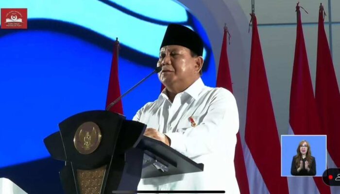 Presiden Prabowo Subianto Tegaskan Komitmen Pendidikan pada Puncak Hari Guru Nasional 2024