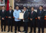 Muchendi Mahzareki dan Supriyanto Resmi Ditetapkan Sebagai Bupati dan Wakil Bupati OKI Terpilih 2025-2030