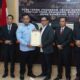 Muchendi Mahzareki dan Supriyanto Resmi Ditetapkan Sebagai Bupati dan Wakil Bupati OKI Terpilih 2025-2030