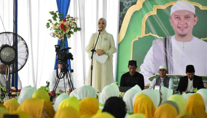 Ike Meilina Muchendi Hadiri Tabligh Akbar dan Wisuda Al-Qur’an, Semangat Menyambut Ramadhan di OKI