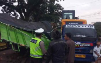 Tragedi Pagi di Jalintim Palembang-Betung, Tabrakan Beruntun Sebabkan Kemacetan Panjang