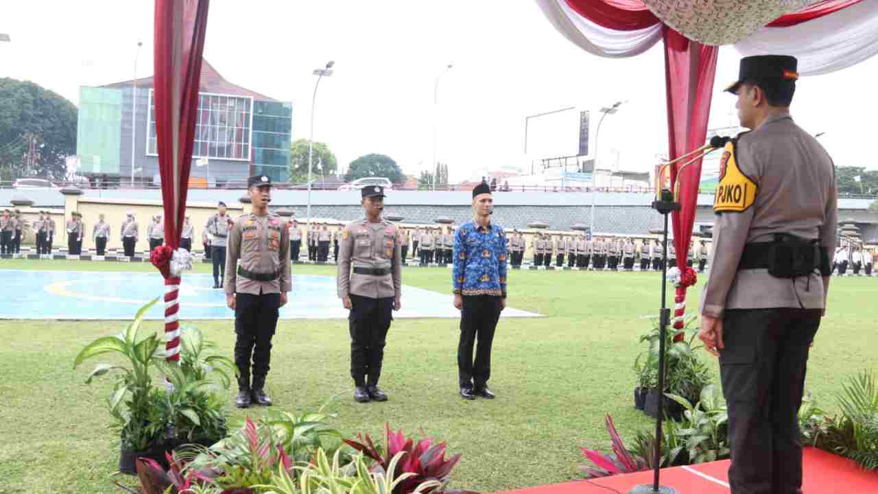 Wakapolda Sumsel Pimpin Upacara Hari Kesadaran Nasional, Tingkatkan Profesionalisme dan Jaga Citra Polri