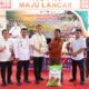 Gercep Bupati Muchendi Salurkan Pupuk untuk Petani Sawit OKI, Program Prioritas Terealisasi