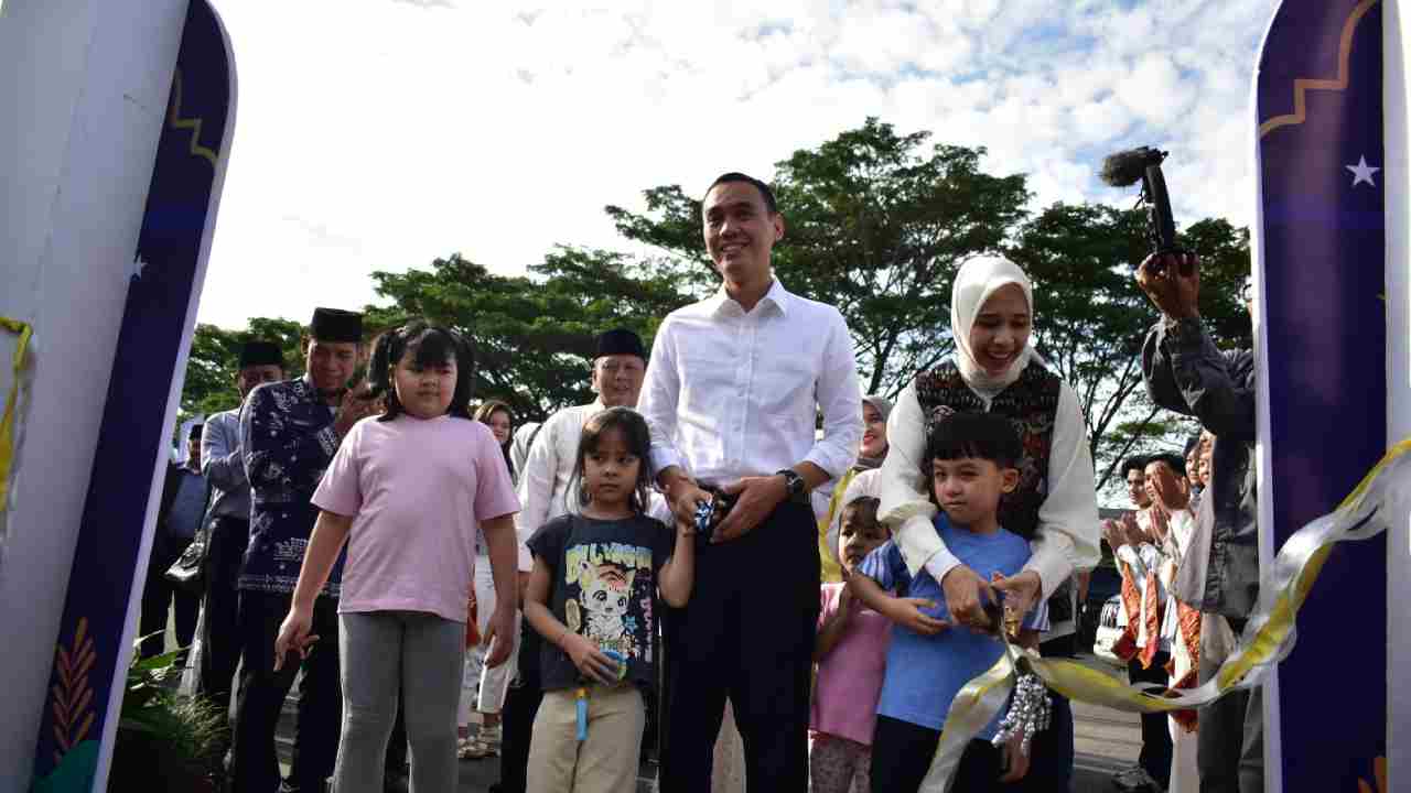 OKI Ramadan Fest 2025 Resmi Dibuka, Hadirkan Bazar UMKM Meriah dan Tausiyah Ustadz Abdul Somad