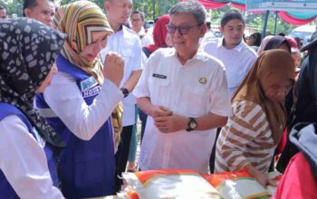 Pasar Murah Ramadan Palembang Diserbu Warga, Minyak Goreng Jadi Primadona