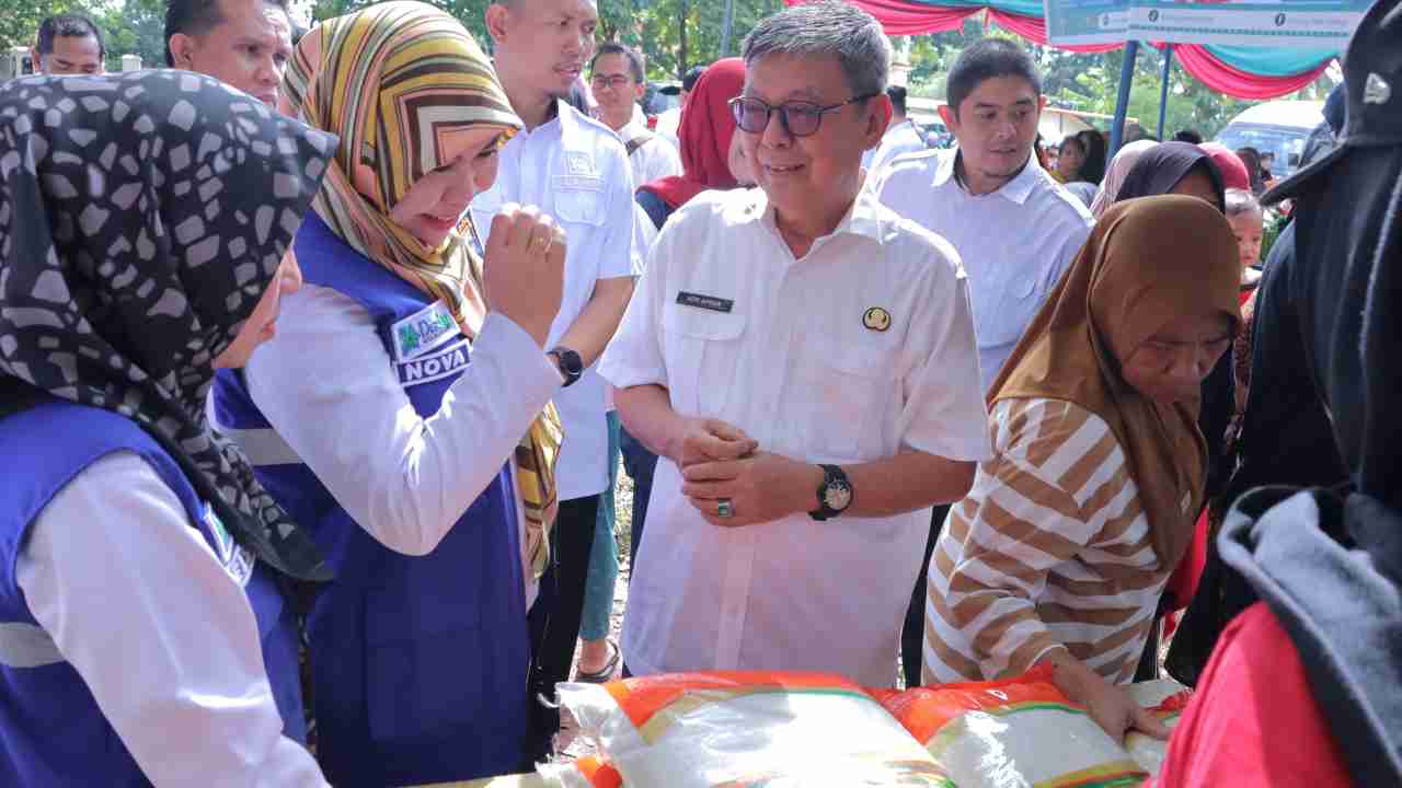 Pasar Murah Ramadan Palembang Diserbu Warga, Minyak Goreng Jadi Primadona