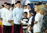 Safari Ramadan Bupati OKI Muchendi Sentuh Desa Ulak Kemang, Jaring Aspirasi Warga, Tebar Berkah Ramadan untuk Anak Yatim, Fakir Miskin, dan Lansia