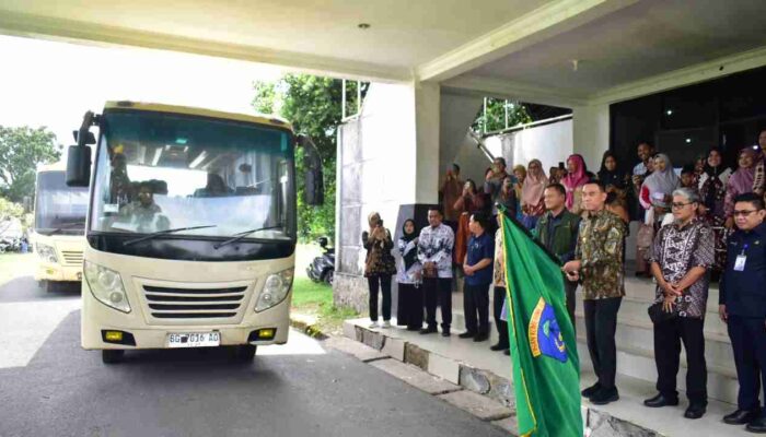 35 Pelajar OKI Finalis KMNR Tingkat Nasional Dilepas Bupati OKI, Siap Berkompetisi di Jakarta