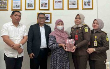 Kejari OKI Terima Uang Titipan Pengganti Rp 278,5 Juta dari Tersangka Korupsi Dana Hibah Panwaslu OKI