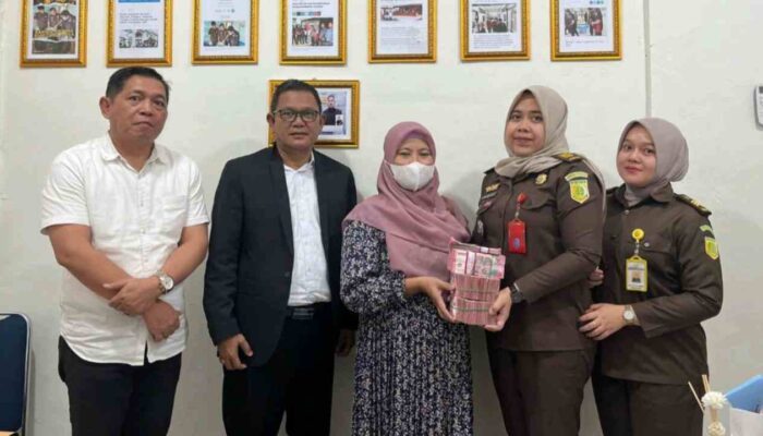 Kejari OKI Terima Uang Titipan Pengganti Rp 278,5 Juta dari Tersangka Korupsi Dana Hibah Panwaslu OKI