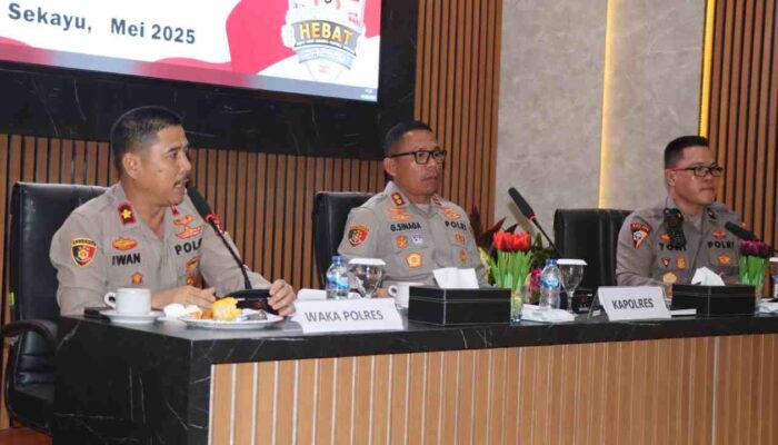 Polres Muba Gelar Anev Bulanan Dipimpin Kapolres, Soroti Peningkatan Pelayanan Masyarakat dan Kinerja Satuan