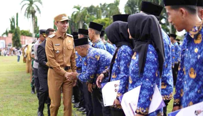 Resmi Dilantik, 490 PPPK OKI Diminta Bupati Muchendi Jaga Profesionalisme