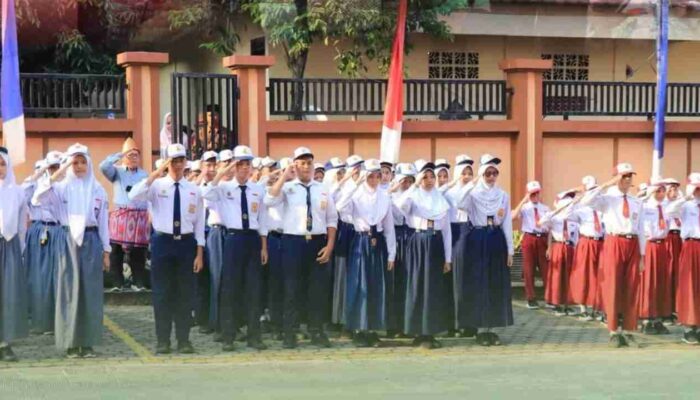 Sikapi Viral Bullying, Disdik Palembang Kaji Penggunaan Hp di Sekolah Saat Hardiknas