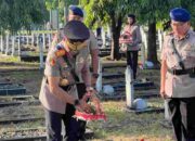 Jelang HUT Bhayangkara ke-79, Kapolda Sumsel Pimpin Ziarah dan Tabur Bunga di TMP Siguntang
