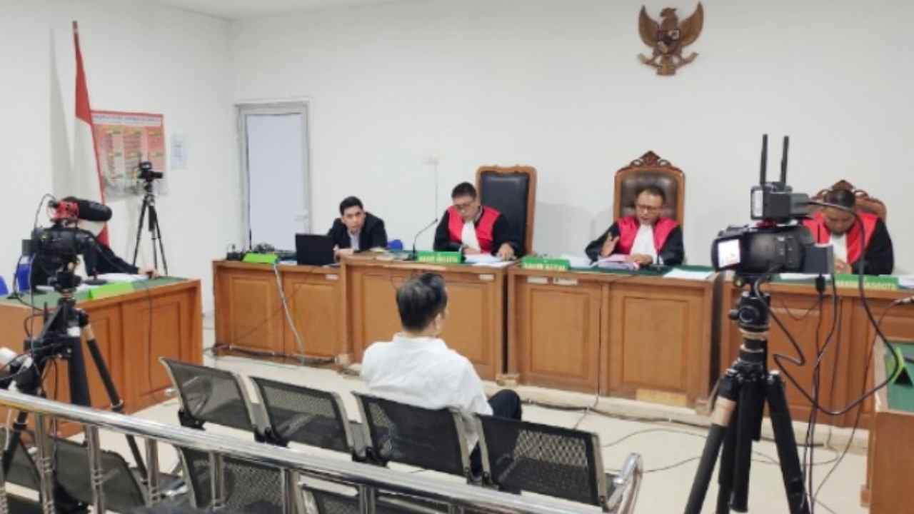 Mantan Kadisnakertrans Sumsel Deliar Marzoeki Dituntut 8 Tahun Penjara atas Korupsi Gratifikasi K3