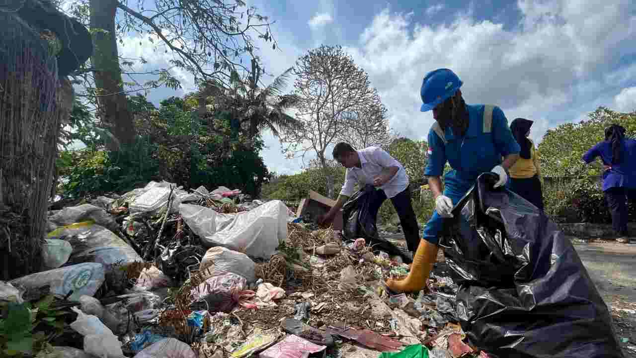 Pertamina Hijaukan DAS Kelingi, Berkolaborasi Atasi Polusi Plastik di Lubuklinggau.