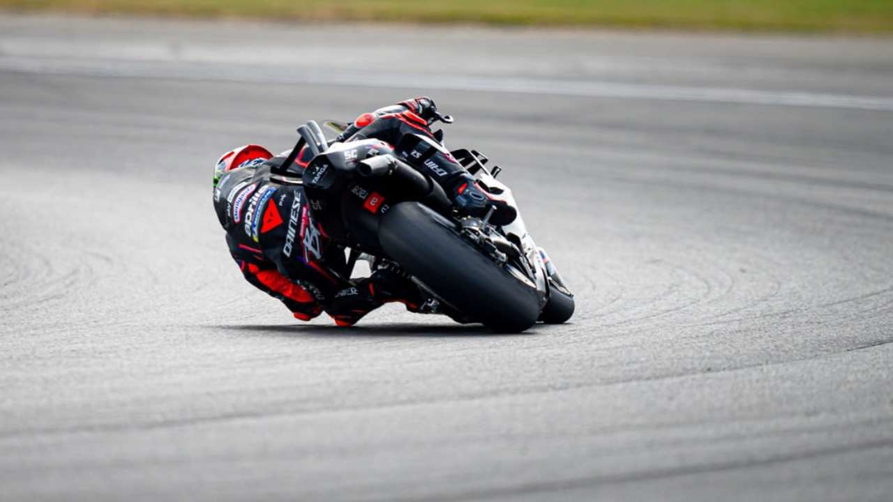 Suhu Trek Membara, Bezzecchi Kuasai FP1 MotoGP Mugello 2025 di Detik Akhir