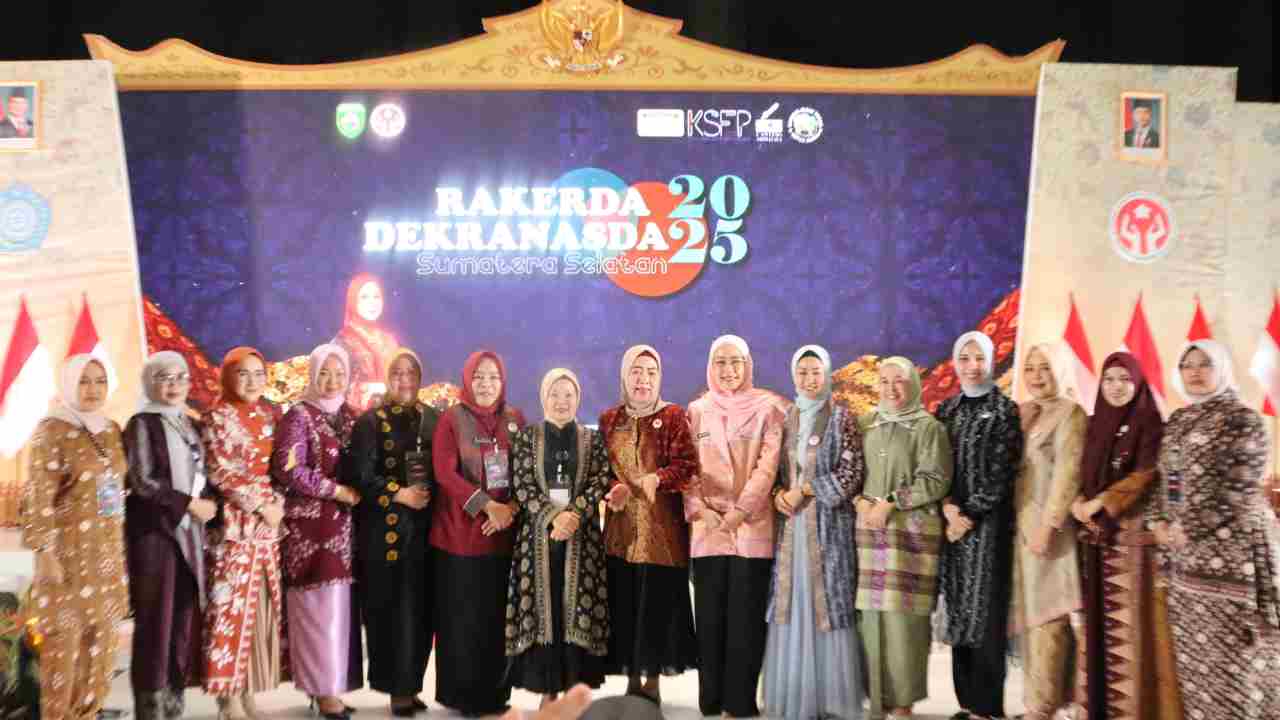 TP PKK Kota Palembang Gencarkan Pembinaan UMKM Wastra dan Produk Lokal: Siap Jadi Tuan Rumah Swarna Songket Nusantara, Target Pasar Internasional!