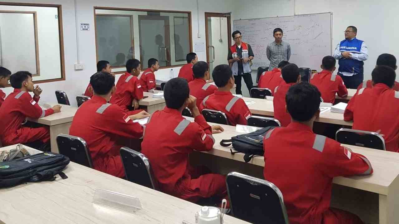 Dari Keterbatasan Menuju Kemandirian: Kisah Inspiratif Nando, Alumni MVC Muba yang Gemilang Berkat Pelatihan Pertamina EP