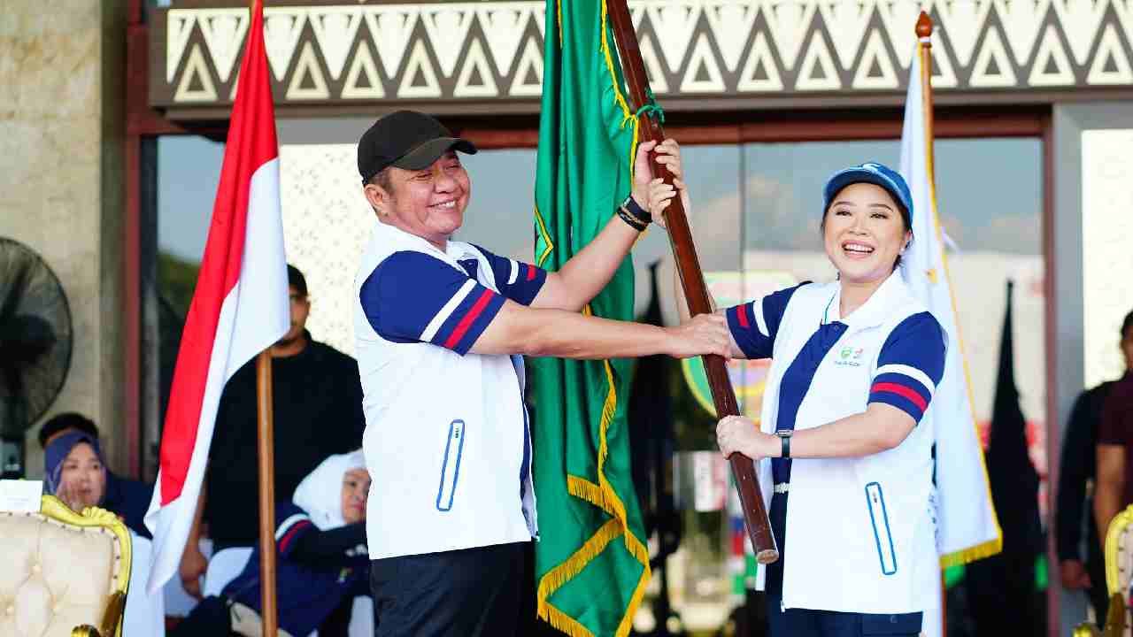 Gubernur Herman Deru Lepas Kontingen Sumsel, Bidik Tiga Besar di Fornas VIII NTB