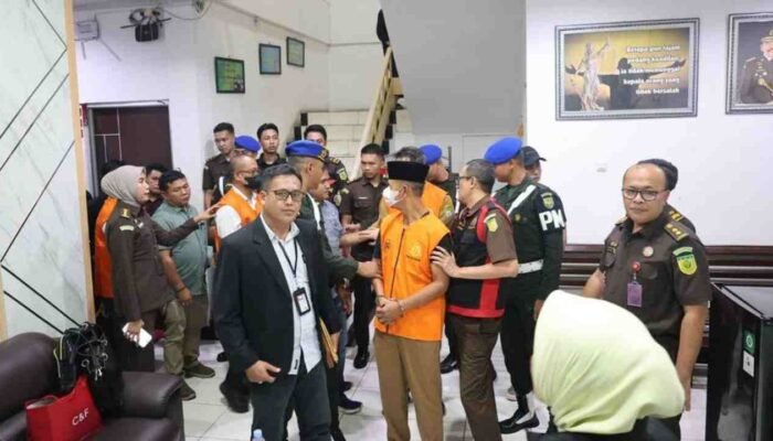 Kejati Bengkulu Tetapkan 5 Tersangka Korupsi Perjalanan Dinas Fiktif DPRD, Eks Sekwan dan Bendahara Langsung Ditahan