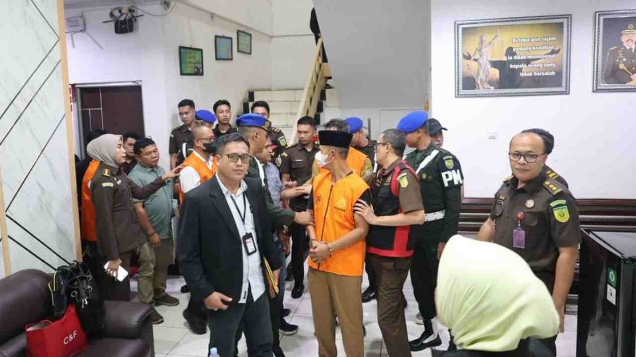 Kejati Bengkulu Tetapkan 5 Tersangka Korupsi Perjalanan Dinas Fiktif DPRD, Eks Sekwan dan Bendahara Langsung Ditahan