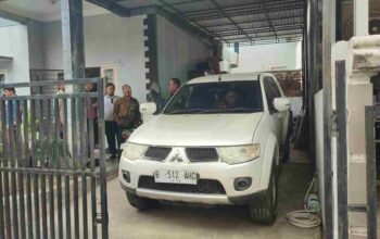 Penyidikan Korupsi Pasar Cinde Kian Agresif, Kejati Sumsel Geledah Rumah Tersangka Raimar Yousnaidi