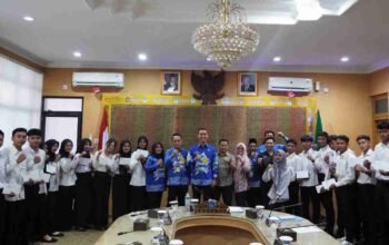 18 Anak Petani OKI Raih Beasiswa SDM Kelapa Sawit