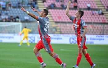Cremonese Pertahankan Rekor Sempurna, Sikat Sassuolo di Menit Akhir Setelah Sempat Sia-siakan Keunggulan