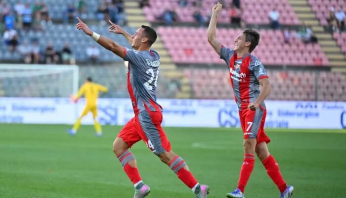 Cremonese Pertahankan Rekor Sempurna, Sikat Sassuolo di Menit Akhir Setelah Sempat Sia-siakan Keunggulan