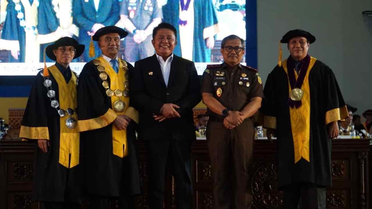 Gubernur Herman Deru Ajak Mahasiswa Unsri Jadi Tonggak Estafet Pembangunan Sumsel