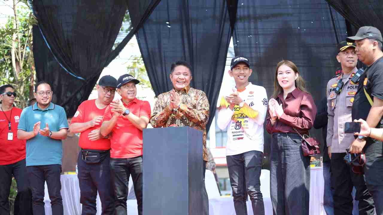 Gubernur Herman Deru Buka Kompetisi Motor Trail, Ajak Pemuda Salurkan Hobi Positif