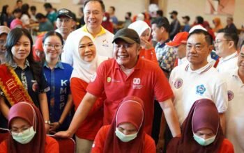 Herman Deru Ajak Warga Bersatu dalam Kemanusiaan, Apresiasi Aksi Donor Darah Paguyuban Tionghoa