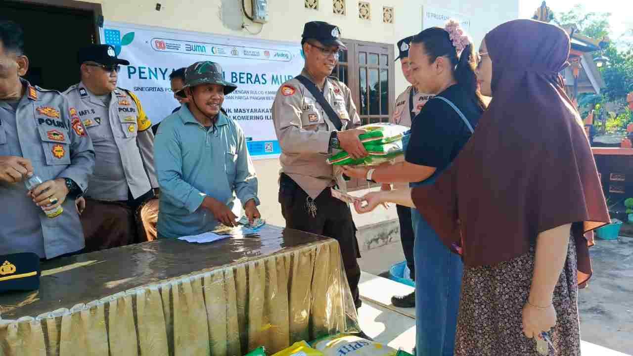 Jaga Stabilitas Pangan, Polres OKI Gelar Gerakan Pangan Murah 7 Ton Beras