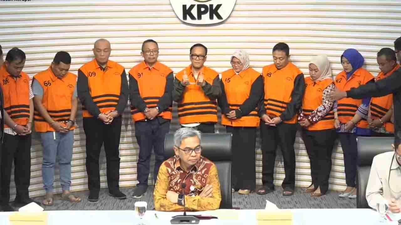 KPK Tetapkan Wamenaker Immanuel Ebenezer Tersangka Korupsi